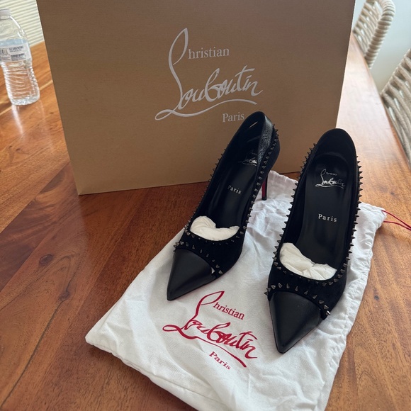 ✨ Authentic Christian Louboutin Heels – Black Spiked Pumps ✨ - Picture 1 of 5